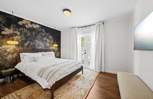 Hollywood Hills West House | Weho Sunset Strip Hideaway And Casita
