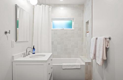 Hollywood Hills West House | Weho Sunset Strip Hideaway And Casita