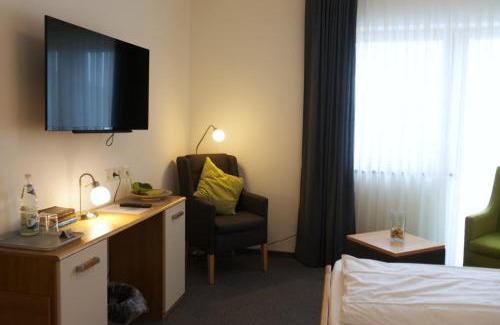 Veldenz Bed & Breakfast | Weinhaus am Schieferfels