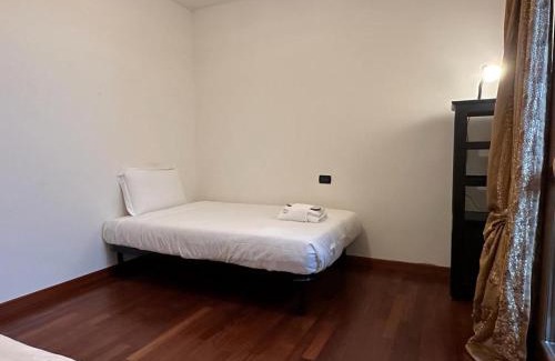 Due Carrare Apartment | Welc-ōM Due Carrare Garden