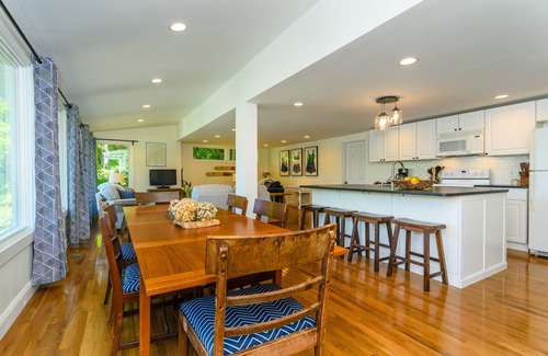 Lake Lure House | ❤️WELCOME BACK TO THE LAKE Lake Lure’s Ultimate Waterfront Vacation Retreat❤️