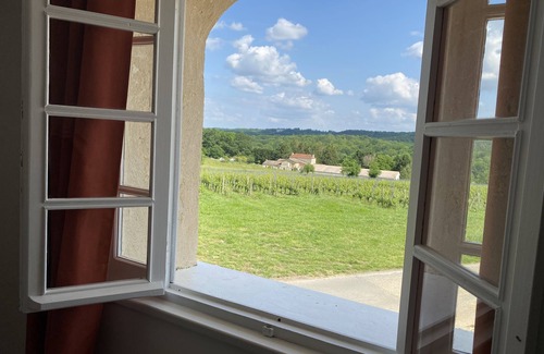 Gardegan-et-Tourtirac House | Welcome "Chai We"! Completely renovated house near Saint Emilion