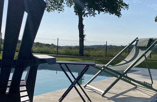 Gardegan-et-Tourtirac House | Welcome "Chai We"! Completely renovated house near Saint Emilion