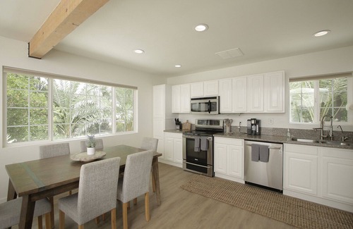 Palm Springs House | Welcome DIHP, Private 1 Acre Gated, Ample Parking! #Permit 000748