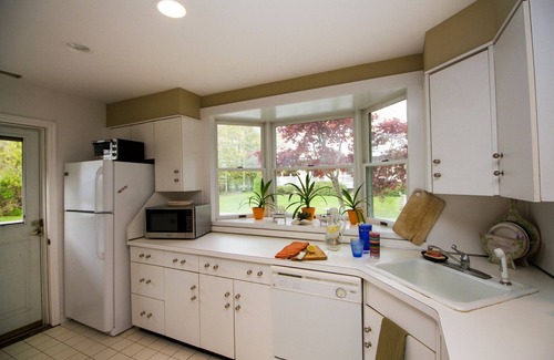 Westhampton Beach Cottage | Welcome Home * Beautiful Horse Estate Guest House On Water By The Beach