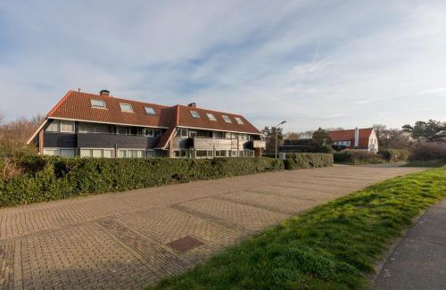 Zoutelande Apartment | Welcome in - Appartement 'Duinoord' met balkon op toplocatie Duinweg 117-4
