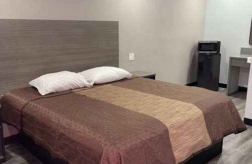 Northwest Anaheim Hotel | Welcome Inn & Suites