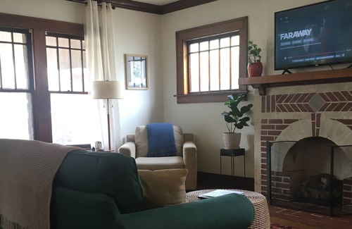 Jackson House | Welcome to 306: The Historic District of Westwood Gardens.