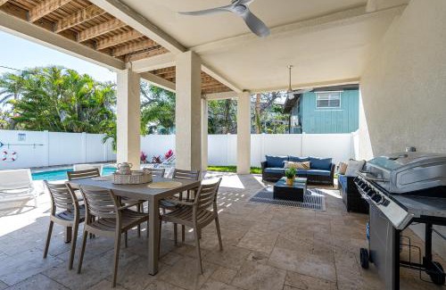 Mid Island House | Welcome to 5545 Palmetto Street All NEW! Just Built! Book It NOW! home