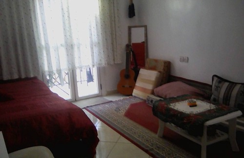 El Ensanche Bed & Breakfast | Welcome To AliensHome