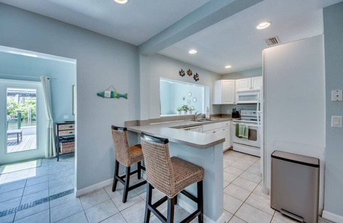 Bokeelia House | Welcome to Angler's Retreat!