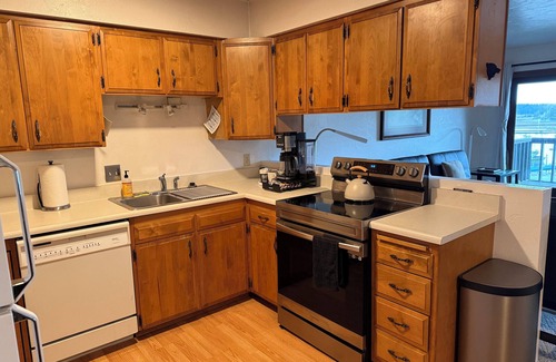 Juneau Apartment | Welcome to Auke Bay Seaside Suites