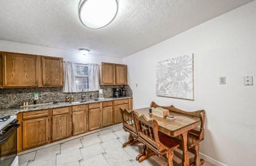 San Jacinto House | Welcome to Beach Lover Island Getaway