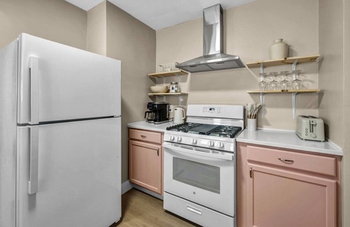 Cleveland House | Welcome to Blush Residence a stylish, pink-themed home in Cleveland!