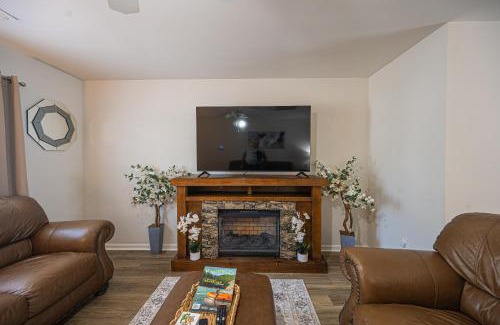 Oakdale House | Welcome to Charlotte Nest!