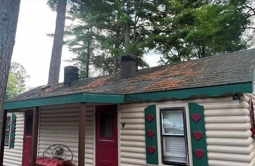 Gaylord Cabin | Welcome to Cottage 4 at Heart Lake Resort!