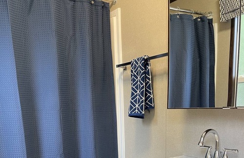 Sherkston Cottage | Welcome to Elcan Cove located at Sherkston Shores, ON