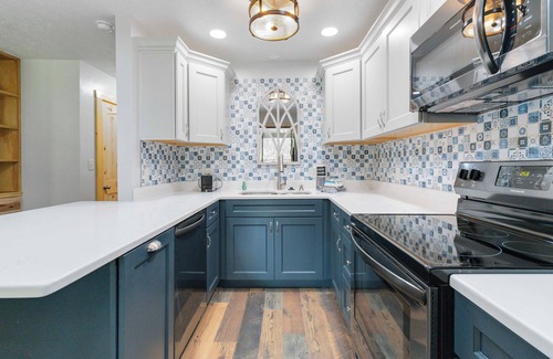 Bronston Condo | Welcome to Fairway #6 – The Perfect Condo for You