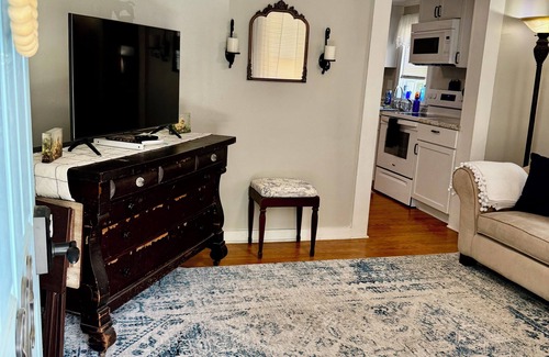 Prattville House | Welcome to Granny's house!