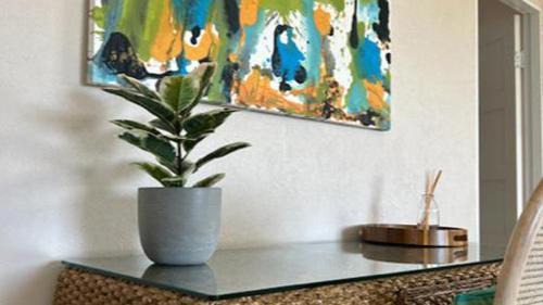 Callendar House | Welcome to Hope Winds, a charming property ranch-style house on a seren