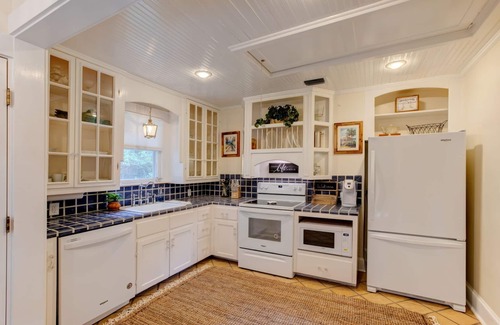 Mount Dora House | Welcome to Hummingbird Cottage in Mount Dora