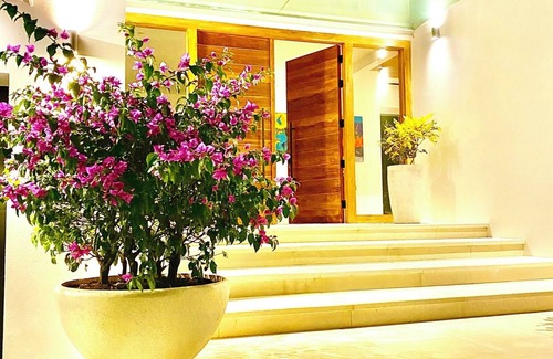 Samara House | Welcome to Imagina where you will find yourself nestled between jungle and ocean