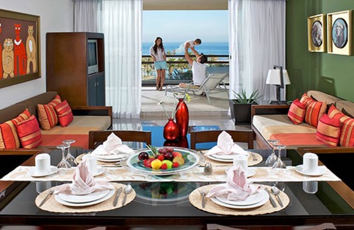 Zona Hotelera Resort | Welcome to Luxurious Grand Vacationing in popular Los Cabos!