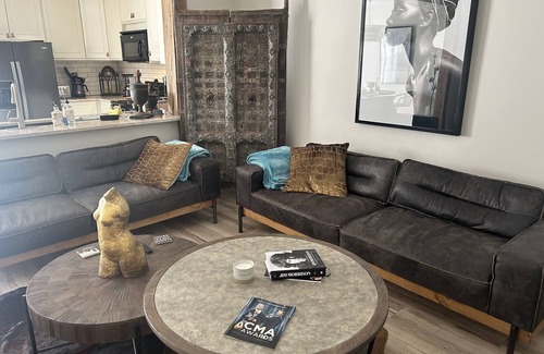 Antioch House | Welcome to Nashville
