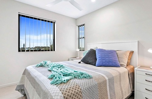 Urangan Apartment | Welcome to 'Ospreys at the Pier