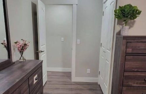Coalville Apartment | Welcome to our beautiful "EVERYTHING BRAND-NEW" basement apartment.
