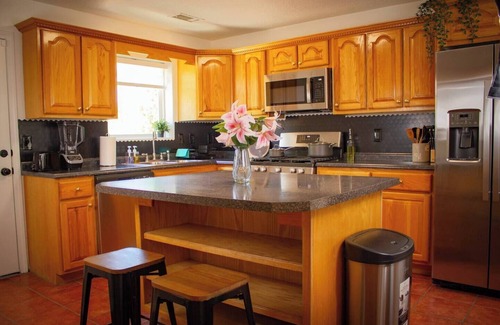 Skies West House | Welcome to our cozy 3BR oasis in vibrant Albuquerque! Here, serenity meets modernity