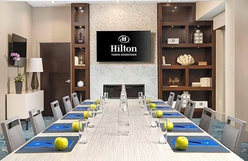 Downtown Tampa Apartment | Welcome to our exquisite hotel, where luxury meets comfort .