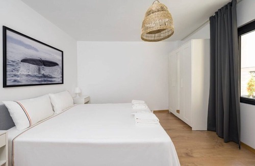 Bebek Apartment | Welcome to our sweet 2 bedroom / 1bathroom cozy home in the heart of Bebek close to the bosphorus