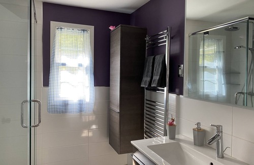 Mars Hill Cottage | Welcome to Sunshine Knoll for countryside warmth from sunrise to sunset!