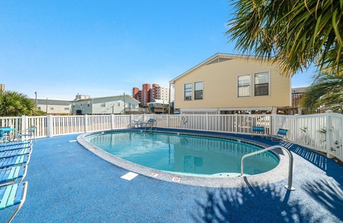 Ono Island Cottage | Welcome to the "Beach Belle"