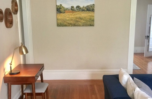 Cloverdale House | Welcome to the best deal in Cloverdale