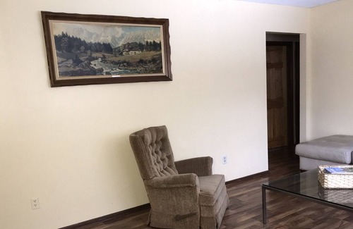 St. Paul House | Welcome to "The Cozy Place"