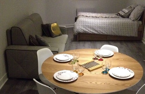 Sablon - Trudaine Apartment | Welcome to the Auvergnats