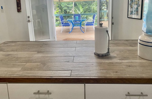 Keaau Apartment | Welcome to the Jungle