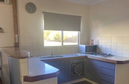 Perth House | Welcome to the Knobbly Nook!