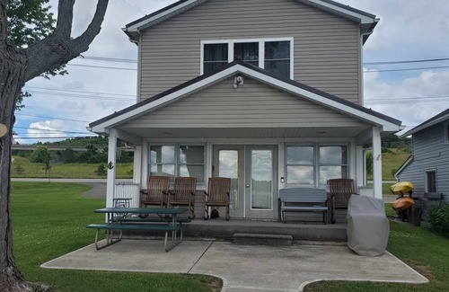 Bemus Point House | Welcome to the Lake