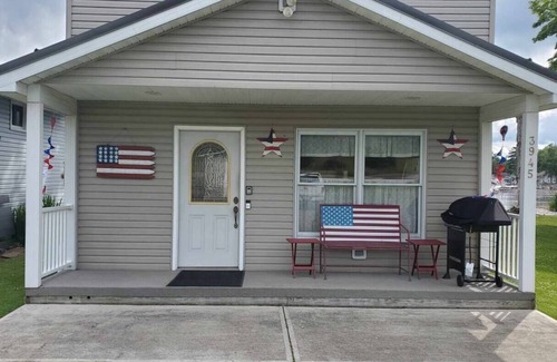 Bemus Point House | Welcome to the Lake!