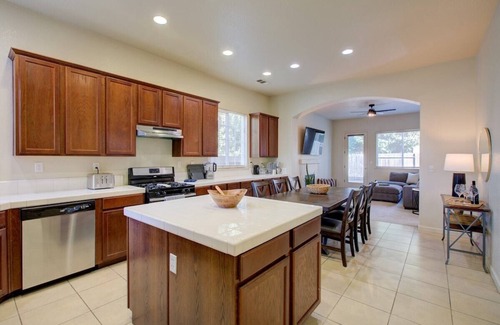Merced House | Welcome to The Merced Hub! Merced has historically been the “Gateway to Yosemite”