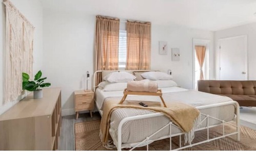 Melaleuca Gardens House | Welcome to The Perfect Moment!