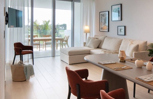 Nassau Resort | Welcome to the Riviera Bahama! Luxurious Boutique Bahamian Resort In Cable Beach