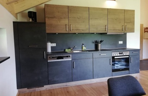Bobrach Apartment | Welcome to the spacious Hofblick vacation apartment!