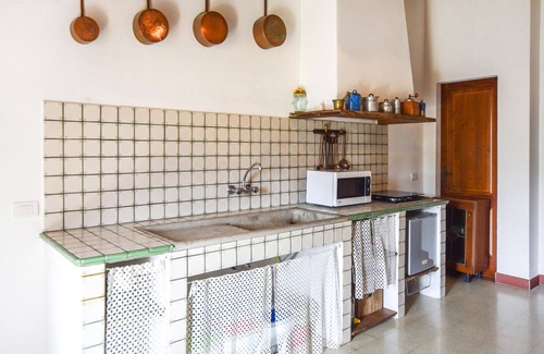 Montorsaio Apartment | Welcome to Tuscany and this inviting vacation apartment surrounded by picturesque countryside.