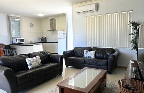 Jurien Bay Villa | Welcome to Unit 24 Seafront Estate, within a stunning complex located right in the heart of Jurien B