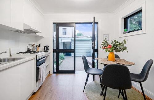 Waterloo House | Welcome to Waterloo - A Well-connected Parkside Stay