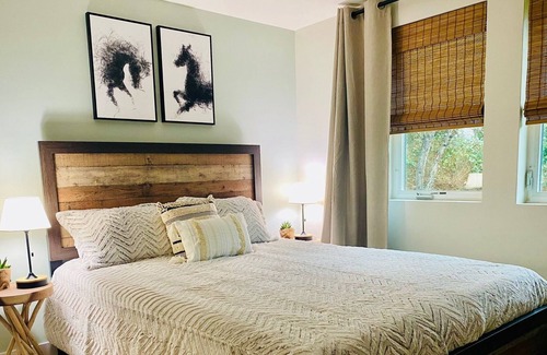 Clinton Cottage | Welcome to Whidbey's Bluff Cottage!